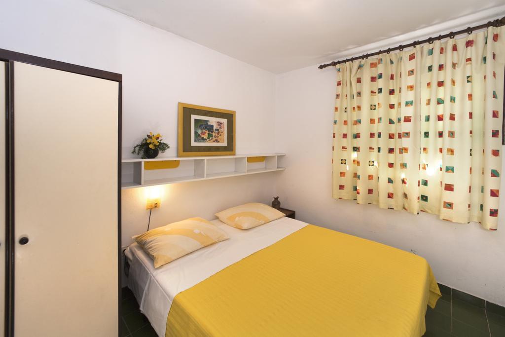 Apartments Mladenka Poreč Pokój zdjęcie