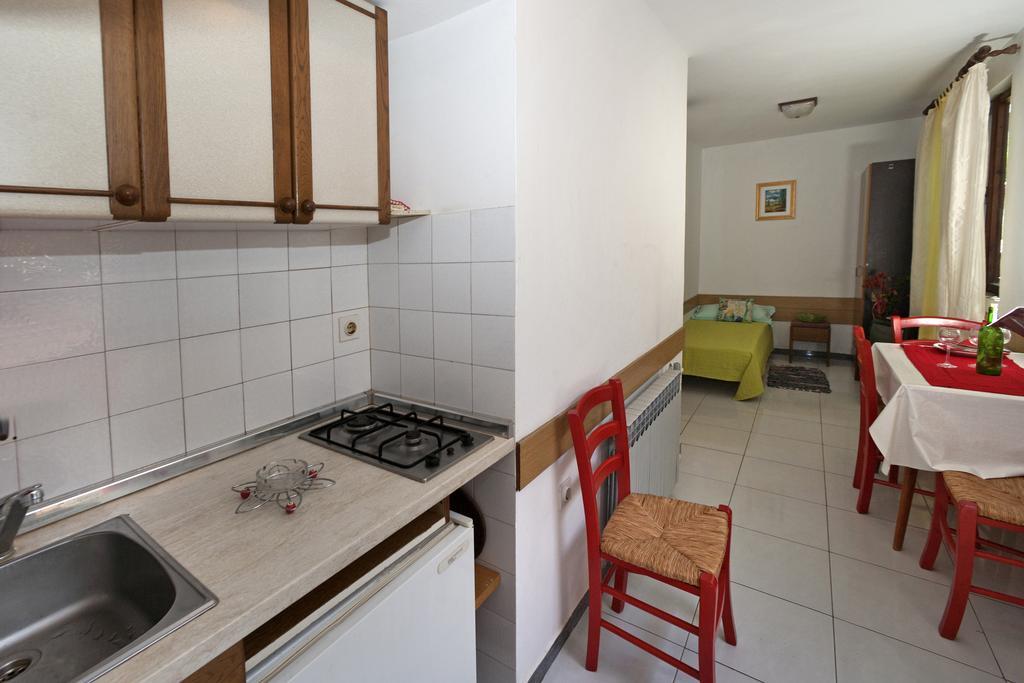 Apartments Mladenka Poreč Zewnętrze zdjęcie